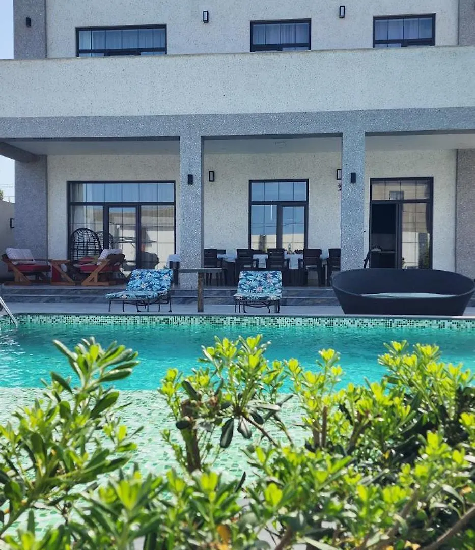 Apartment Luxury Seaside Villa With Pool 1 Min To Beach Buzovna! Baku