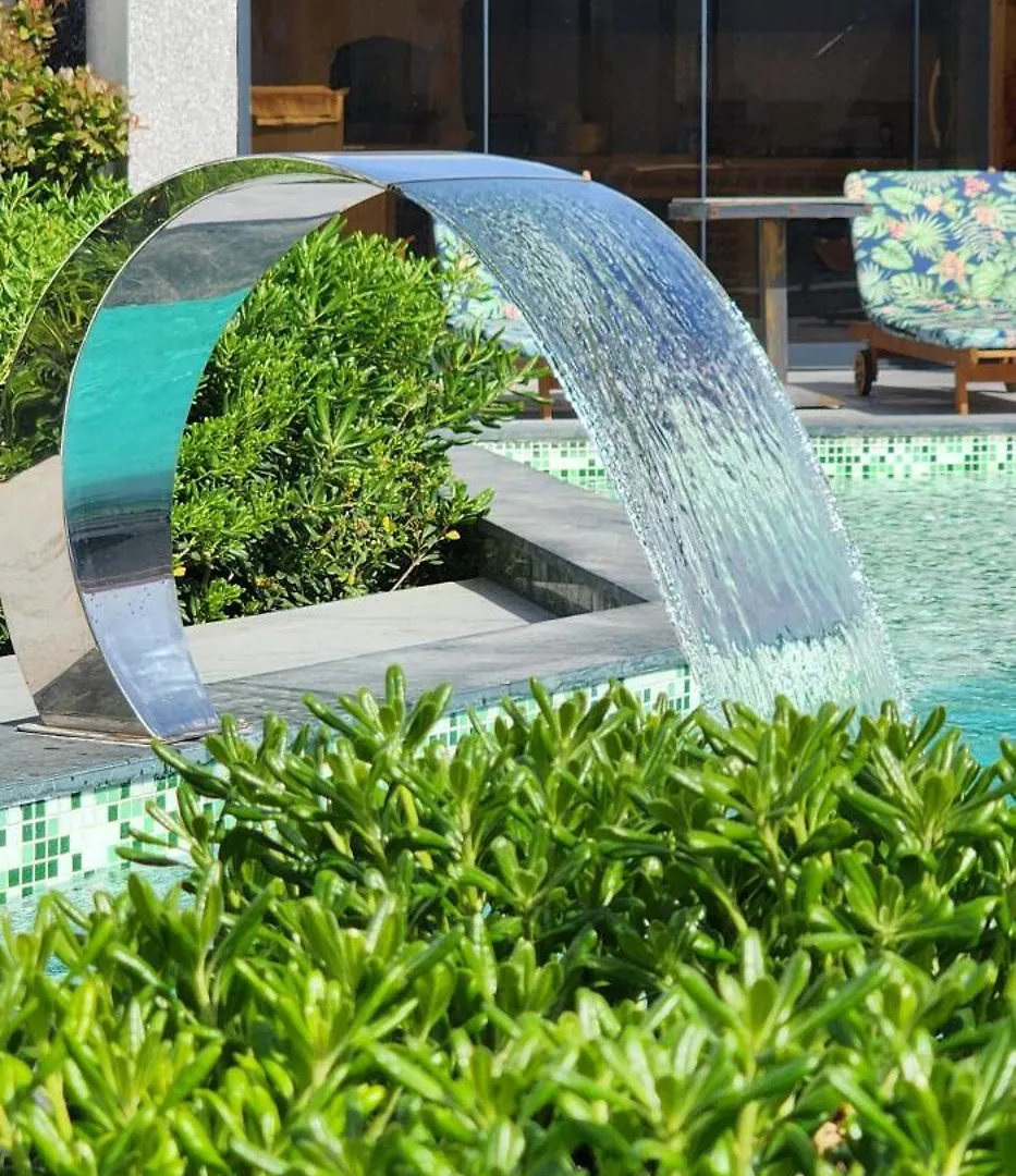 Luxury Seaside Villa With Pool 1 Min To Beach Buzovna! Baku Azerbaijan