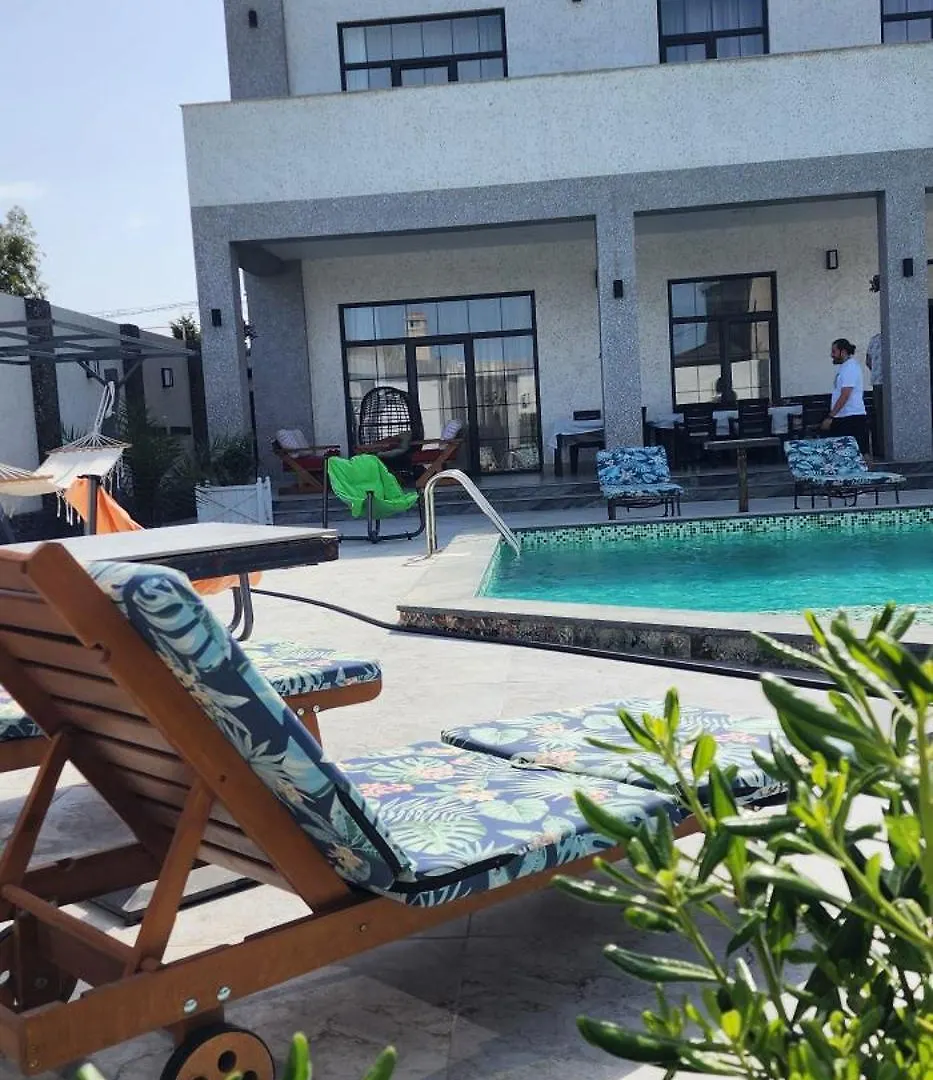Luxury Seaside Villa With Pool 1 Min To Beach Buzovna! Baku Apartment