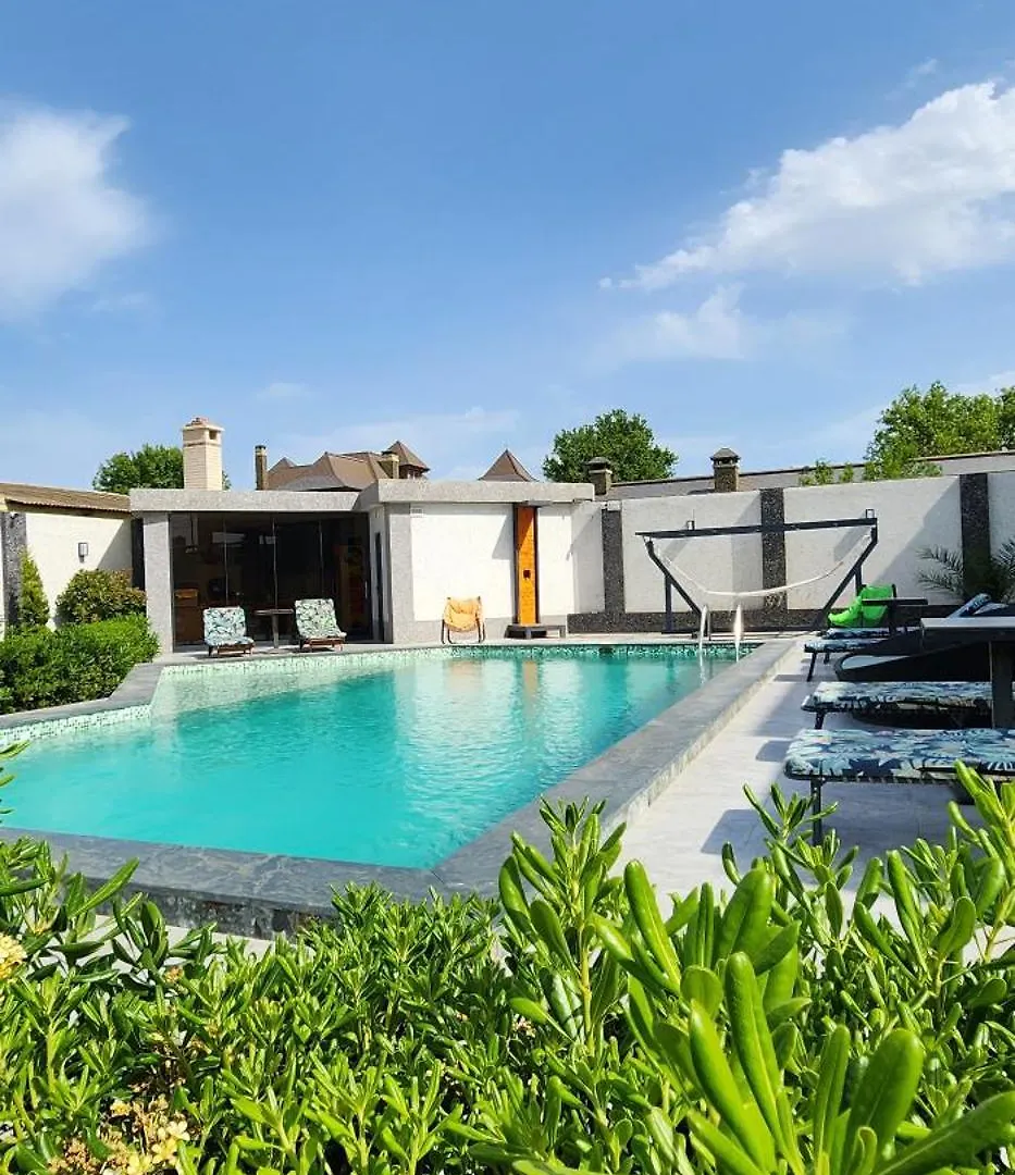 Luxury Seaside Villa With Pool 1 Min To Beach Buzovna! Baku Apartment
